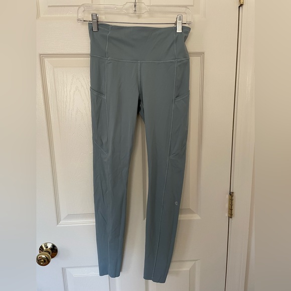 Lululemon Fast and Free Tight 28" Blue Cast Nulux Leggings Size 6 - Picture 2 of 7
